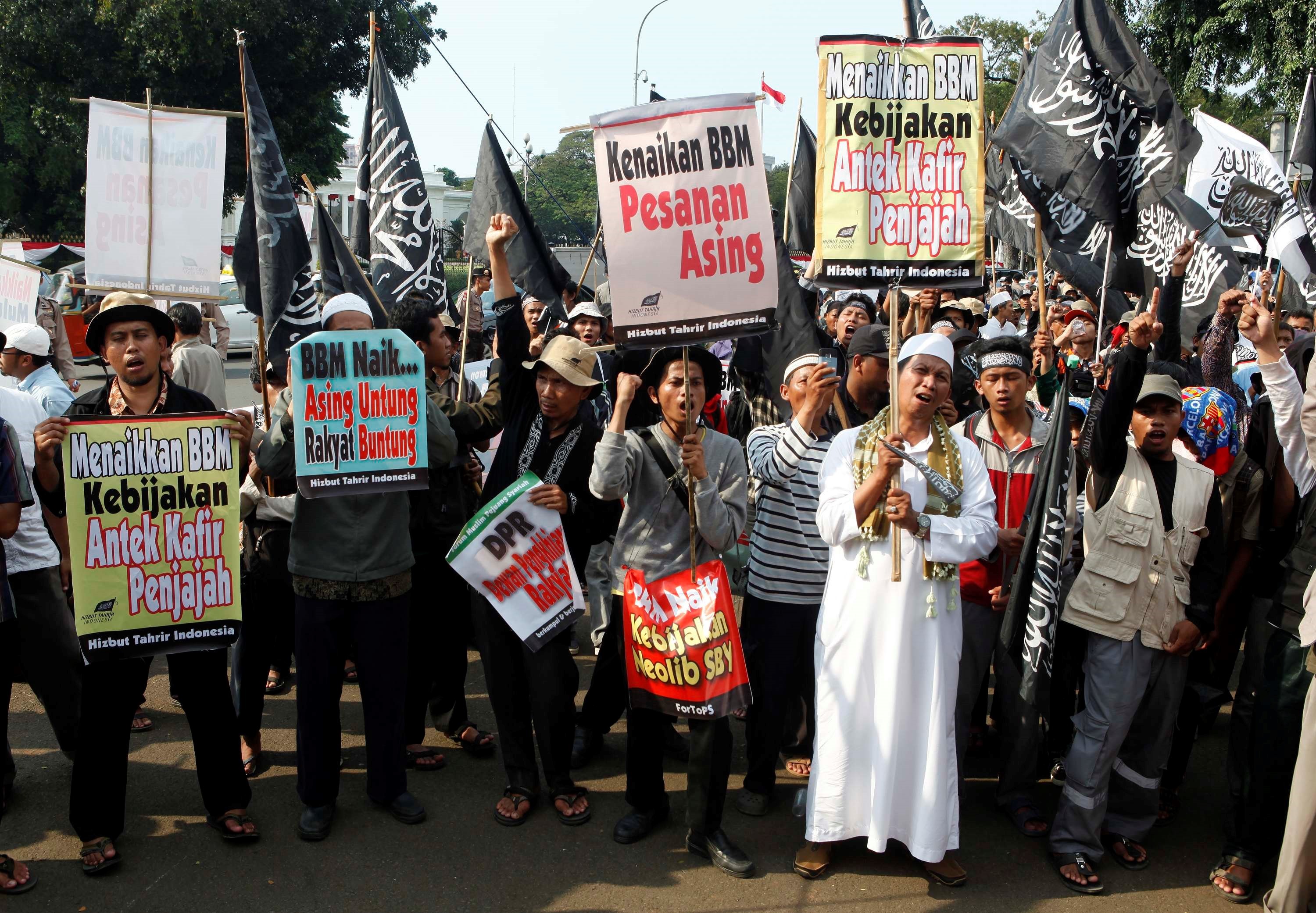 Hizbut Tahrir In Indonesia: Riding The Wave Of The Islamization Agenda ...